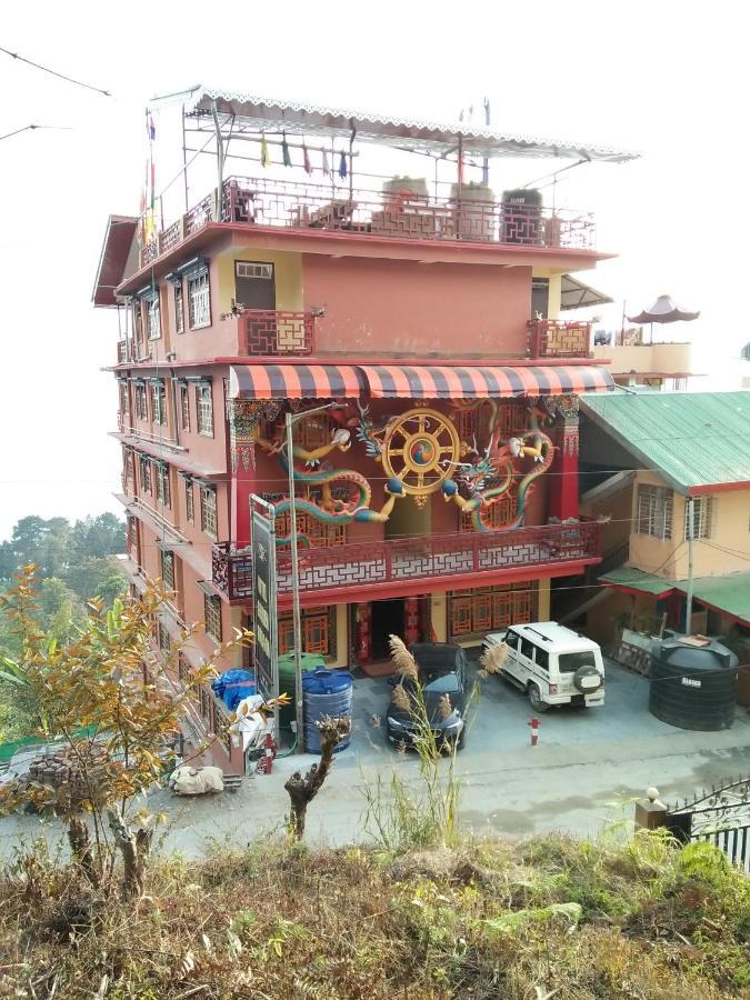 Hotel Golden Dragon Aritar Buitenkant foto