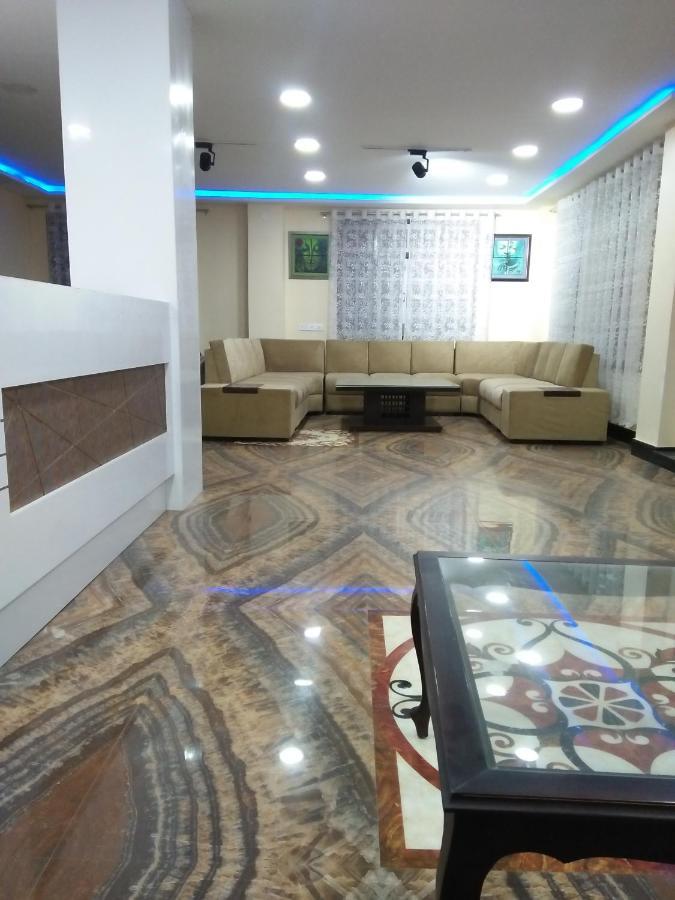 Hotel Golden Dragon Aritar Buitenkant foto